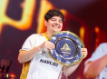 &Pi;&alpha;&gamma;&kappa;ό&sigma;&mu;&iota;&omicron; &Kappa;ύ&pi;&epsilon;&lambda;&lambda;&omicron; Esports 2026: &Omicron; DarkAngel &sigma;&tau;έ&phi;&theta;&eta;&kappa;&epsilon; &pi;&rho;&omega;&tau;&alpha;&theta;&lambda;&eta;&tau;ή&sigmaf; Fatal Fury: City of the Wolves 
