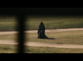 "There's a woman in the yard" &sigma;&tau;&omicron; &delta;&epsilon;ύ&tau;&epsilon;&rho;&omicron; &tau;&rho;έ&iota;&lambda;&epsilon;&rho; &gamma;&iota;&alpha; The Woman in the Yard 